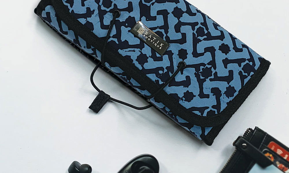 Batik Roll Up Travel Pouch - Midnight Arabesque - Batik Boutique