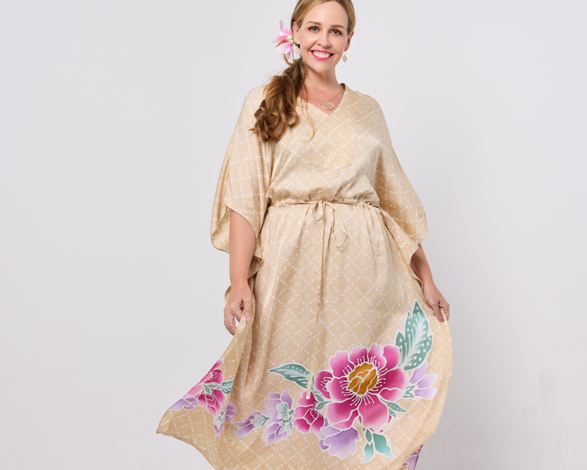 Kaftan Batik: How to Pick One That Flatters (and Travels Well)