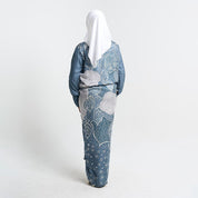 back facing view of the batik craftan pareo 