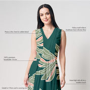 Description of the Batik Maxi dress in Jungle palmera 