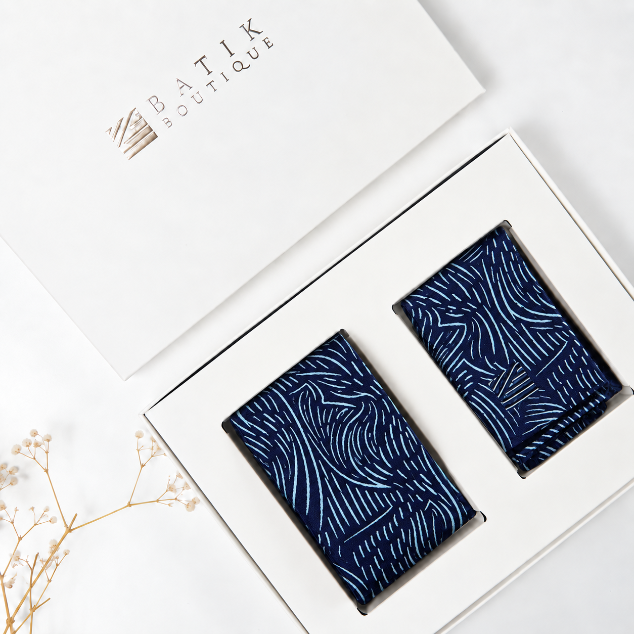 Batik blue printed neck tie and pocket square in the box