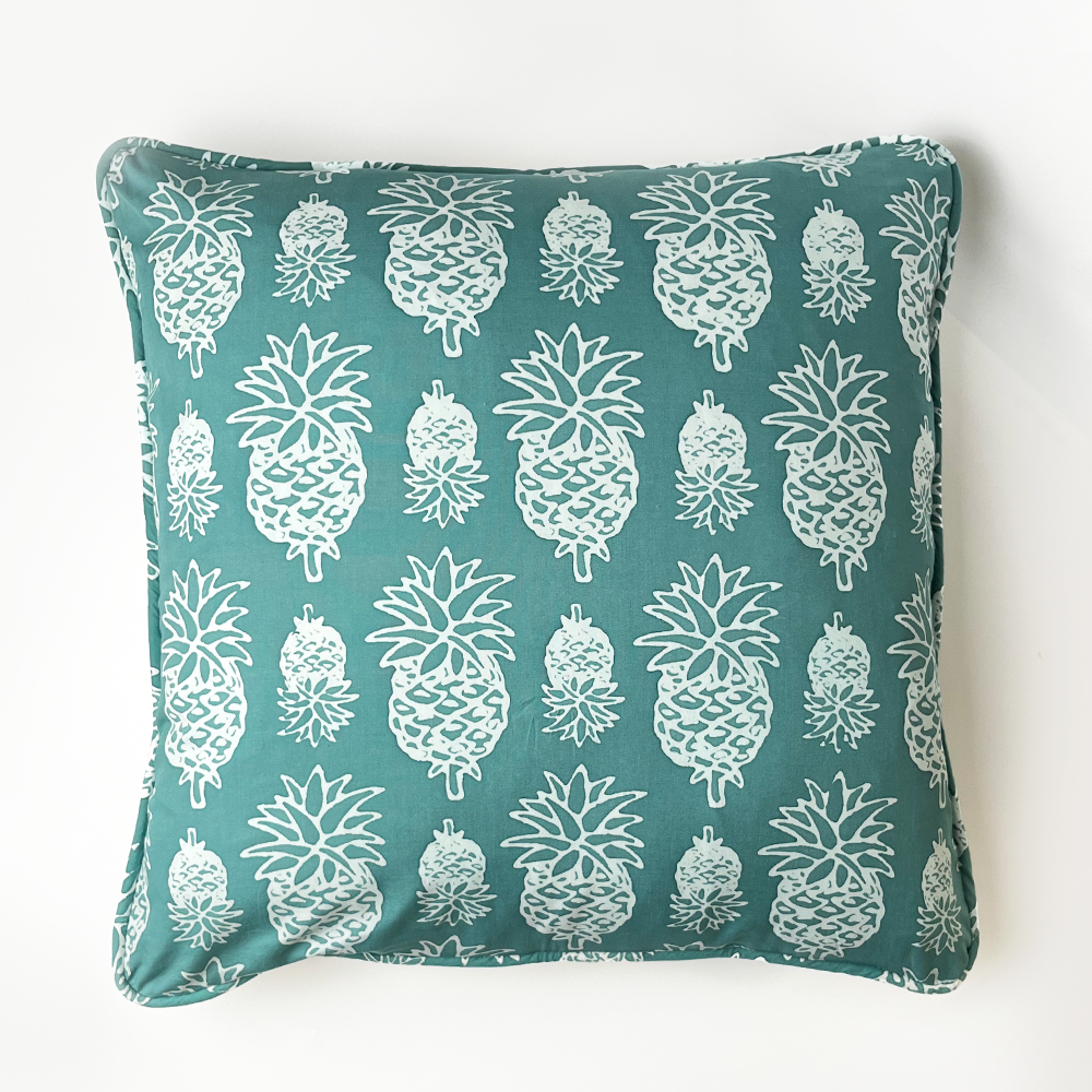 Batik_Pillow_Cover_Square_-_Turquoise_Pineapple_-_Batik_Boutique-3074156.png?crop\u003dcenter\u0026height\u003d1000\u0026v\u003d1725522857\u0026width\u003d1000