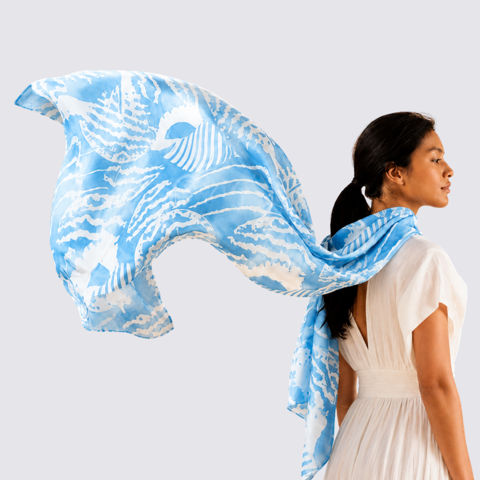 Batik_Scarf_Silk_Cotton_-_Langit_Tioman_Model.png