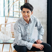 Men's Long-Sleeved Batik Shirt - Grey Petola