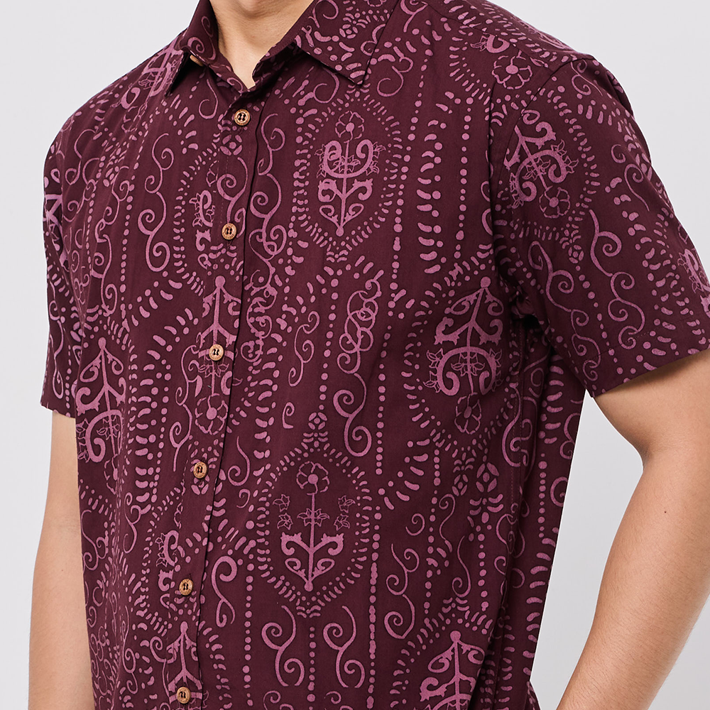 (SALE) Men's Classic Batik Shirt - Garnet Petola