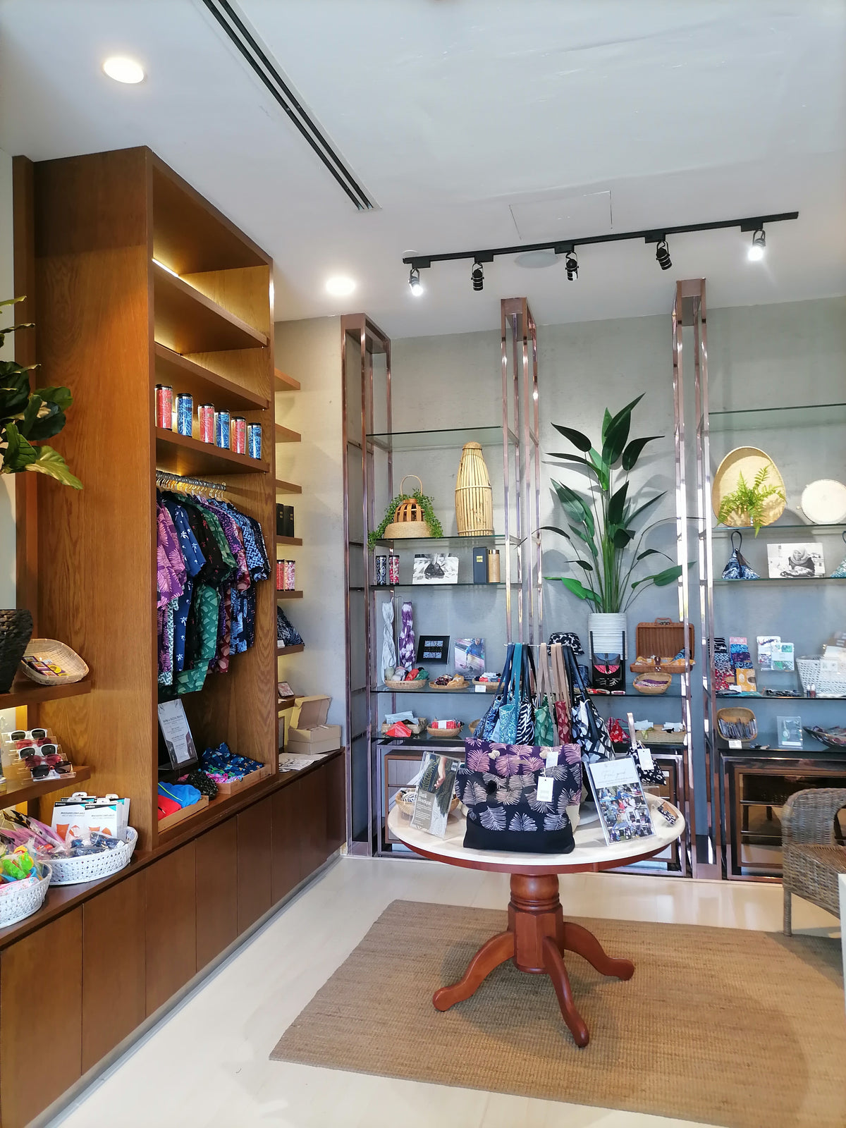 Shop In Stores with Batik Boutique - Find our Outlets in Malaysia