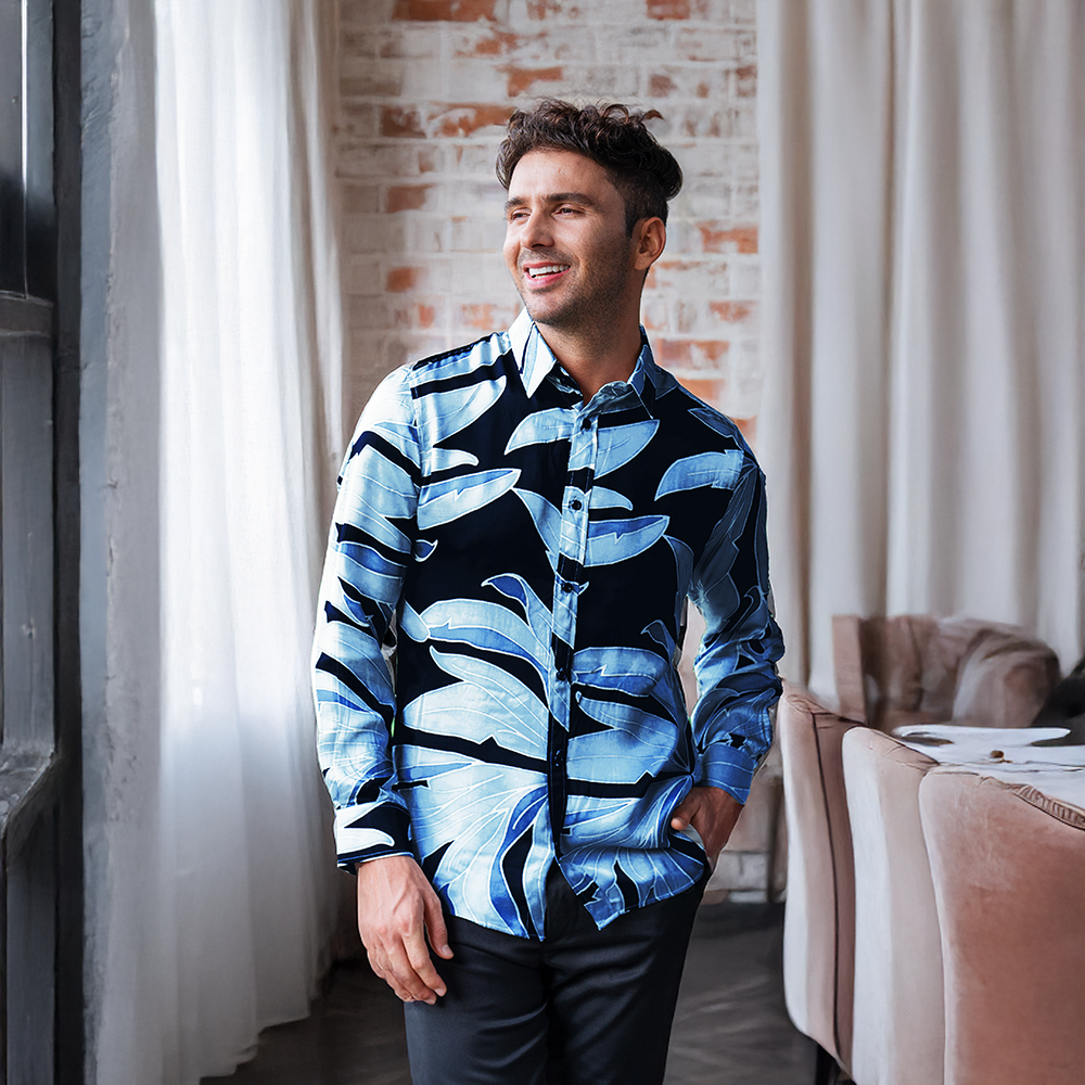 Long-sleeved_MoonlightPalma_Lifestyle.png