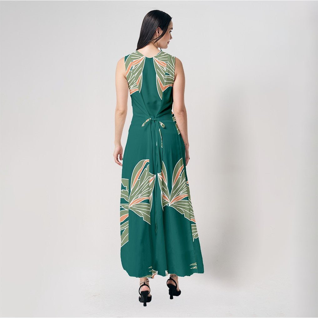 back view of the jungle palma 