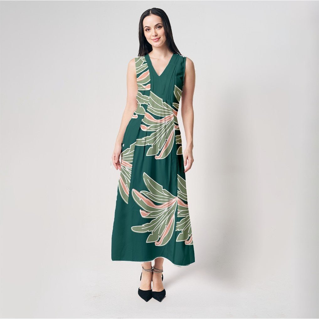 front view of the maxi dress in jungle palma 