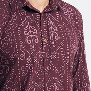 Close-up of the Garnet Petola design, highlighting its intricate hand-drawn batik motifs