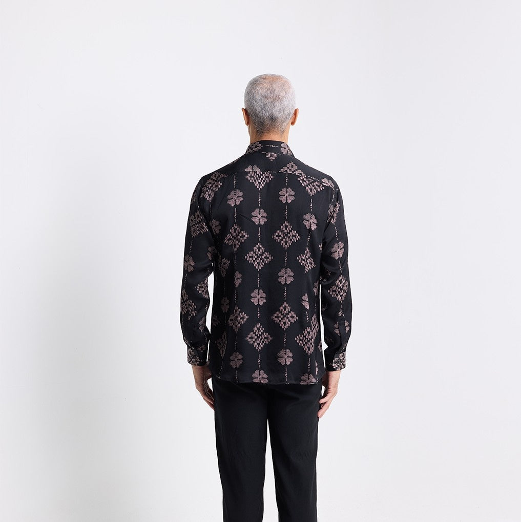 Model wearing Onyx songket Batik shirt  back photo 