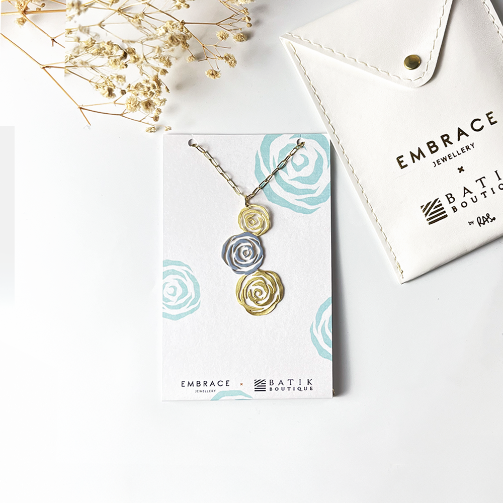 Embrace Jewellery - Rose Necklace
