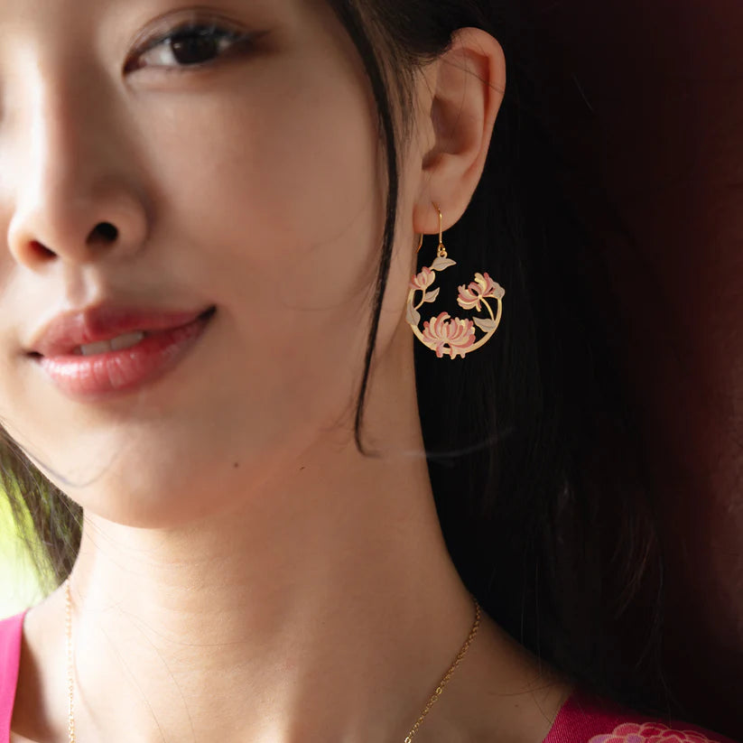 embrace-jewellery-chrysanthemum-flower-drop-earrings.webp